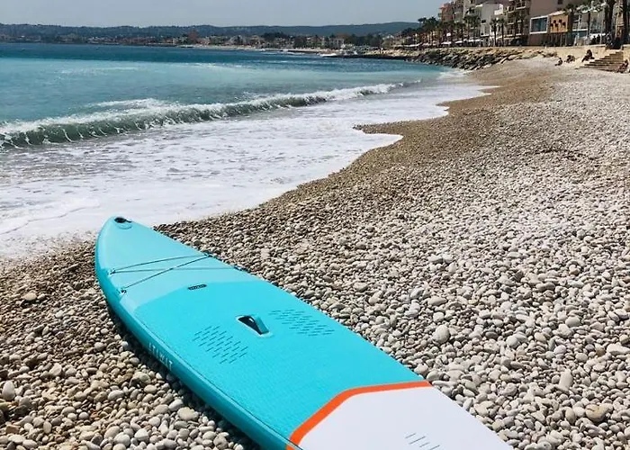 Estudio Dos Personas Pura Daire Denia