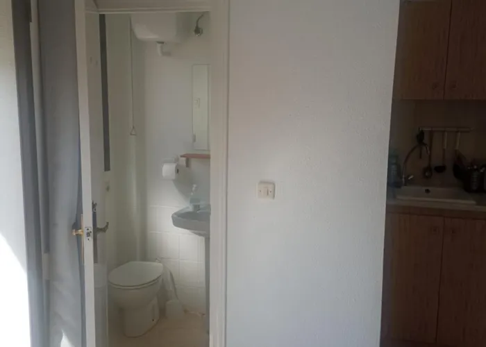 Estudio Dos Personas Pura Daire *