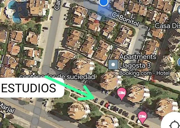 Estudio Dos Personas Pura Denia