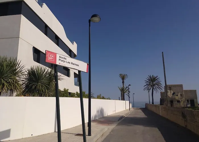 Estudio Dos Personas Pura * Dénia