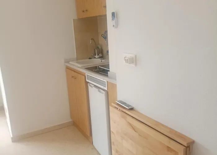 Estudio Dos Personas Pura *